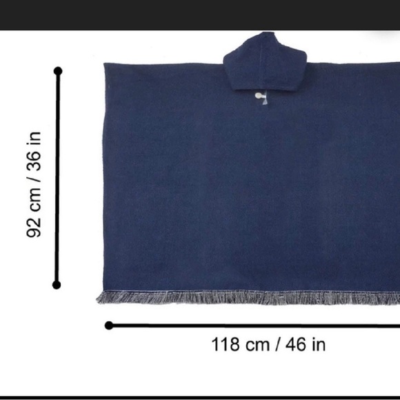 Demon slayer alpaca poncho, unisex, one size, made in Ecuador. Adult size - Picture 7 of 7